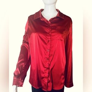 Red silky look/ feeling long sleeve blouse NWOT Size 3X
